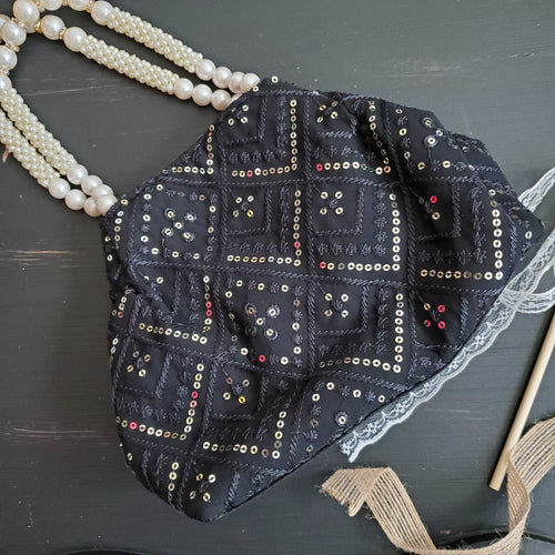 Chikankari Bag Black