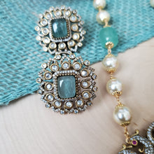 Load image into Gallery viewer, Soumya Jayanthi Beads Heavy Polki Pendant Maala Set