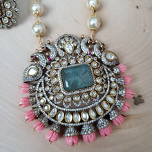 Load image into Gallery viewer, Soumya Jayanthi Beads Heavy Polki Pendant Maala Set