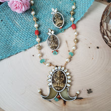 Load image into Gallery viewer, Bhavya Ganesha Puligoru Necklace Set Yellow