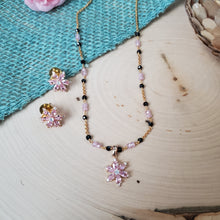 Load image into Gallery viewer, Dainty Ad Black Beads Chain Pink