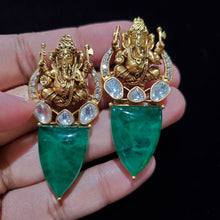 Load image into Gallery viewer, Ganesha Polki Earrings