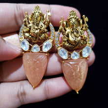 Load image into Gallery viewer, Ganesha Polki Earrings
