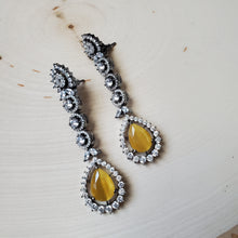 Load image into Gallery viewer, Anu Ch Tiger designer earrings