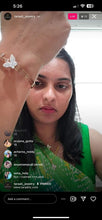 Load image into Gallery viewer, Shruthi