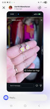 Load image into Gallery viewer, Aarthi