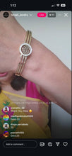 Load image into Gallery viewer, Divya
