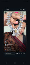 Load image into Gallery viewer, Divya
