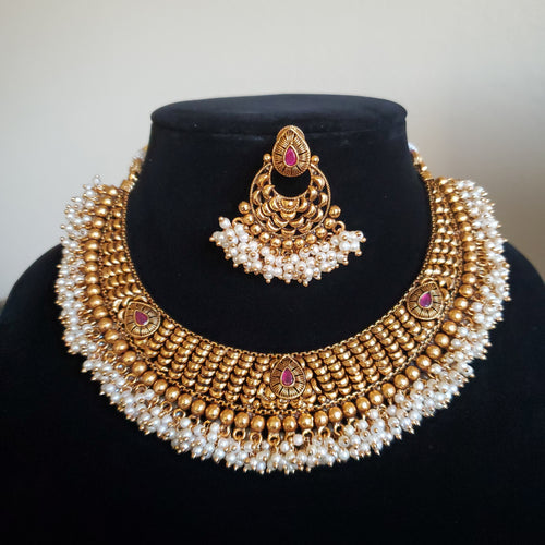 Antique Classic Necklace With Gold Plating Ruby