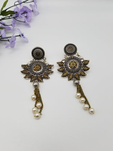 Indo Western Chand Earring With 2 Tone Plating