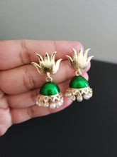 Load image into Gallery viewer, Indo Western Jhumkis With Gold Plating JT6