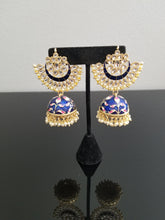Load image into Gallery viewer, Indo Western Jhumkis With Gold Plating H25