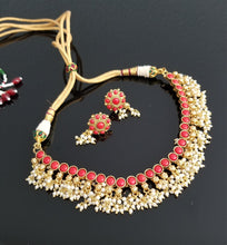 Load image into Gallery viewer, Traditional South Indian Style Necklace Set 1718