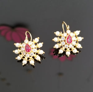Antique Delicate Earring With Gold Plating 229