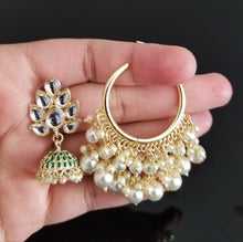 Load image into Gallery viewer, Siri M and Sashi V Indo Western Trendy Earring With Gold Plating H40
