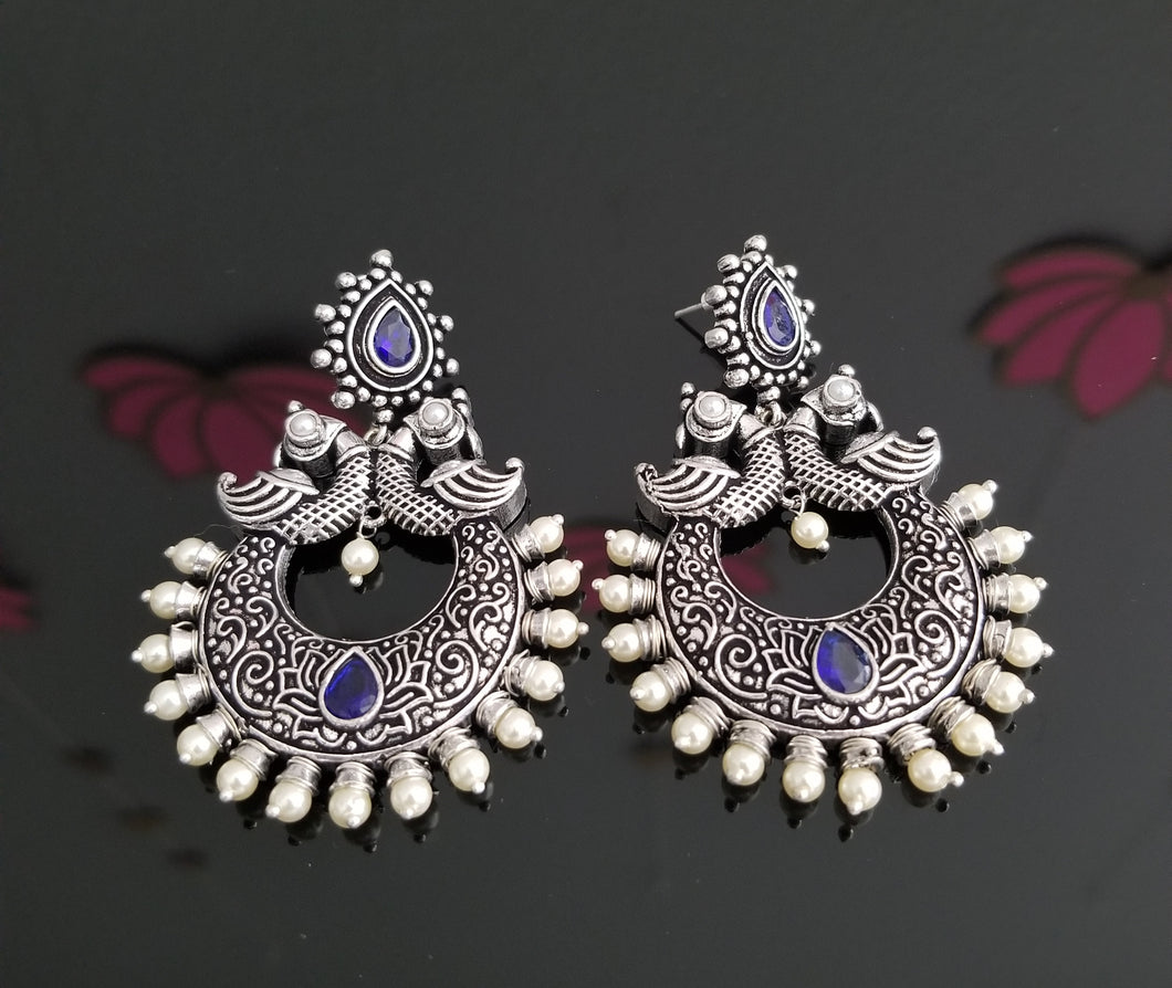 Indo Western Chand Earring With Oxidised Plating horserbl