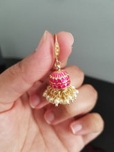 Load image into Gallery viewer, Indo Western Jhumkis With Gold Plating cd16