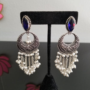 Indo Western Chand Earring With Oxidised Plating 22107