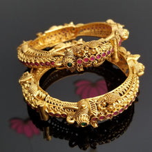 Load image into Gallery viewer, Antique Openable Bangles With Matte Gold Plating