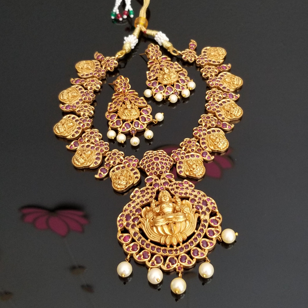 South Indian Traditional Kemp Stone Necklace Set With Matte Gold Finish JT15