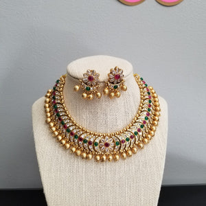 Traditional South Indian Necklace Set With Gold Finish FL27