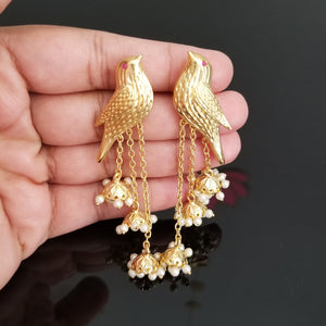 Fusion Style Bird Earrings With Gold Finish DT6