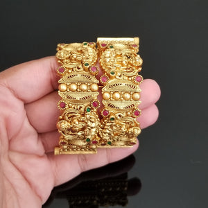 Antique Temple Bangles With Matte Gold Plating AD32
