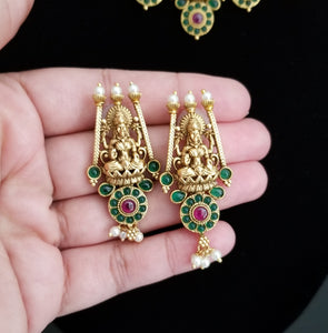 Traditional Temple Design Necklace Set AD44