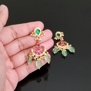 Kundan Earrings With Carved Bead Drops