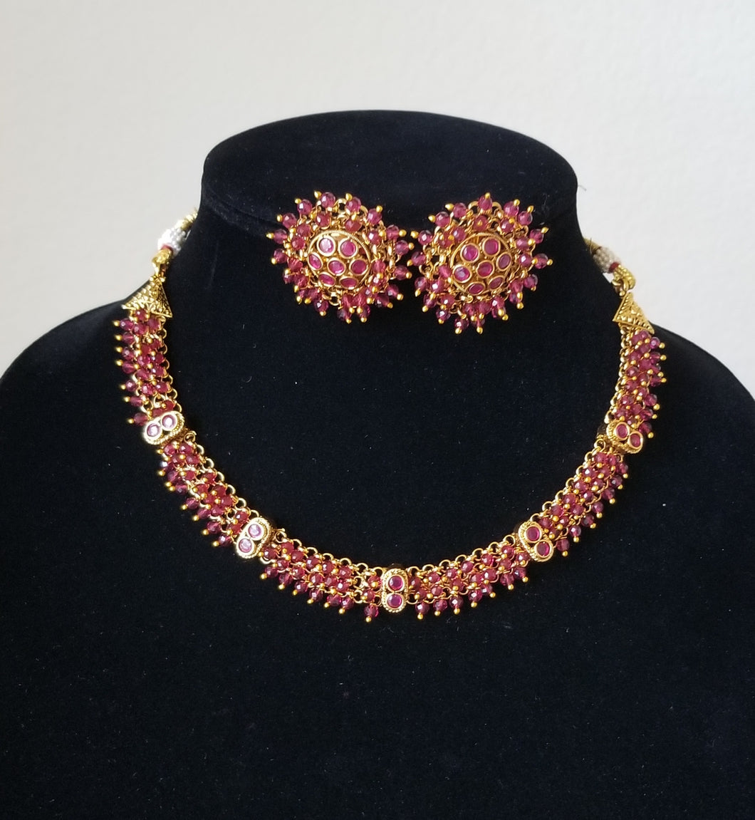 Hasini and Bhavana Suresh Antique Choker Necklace With Gold Plating GL44
