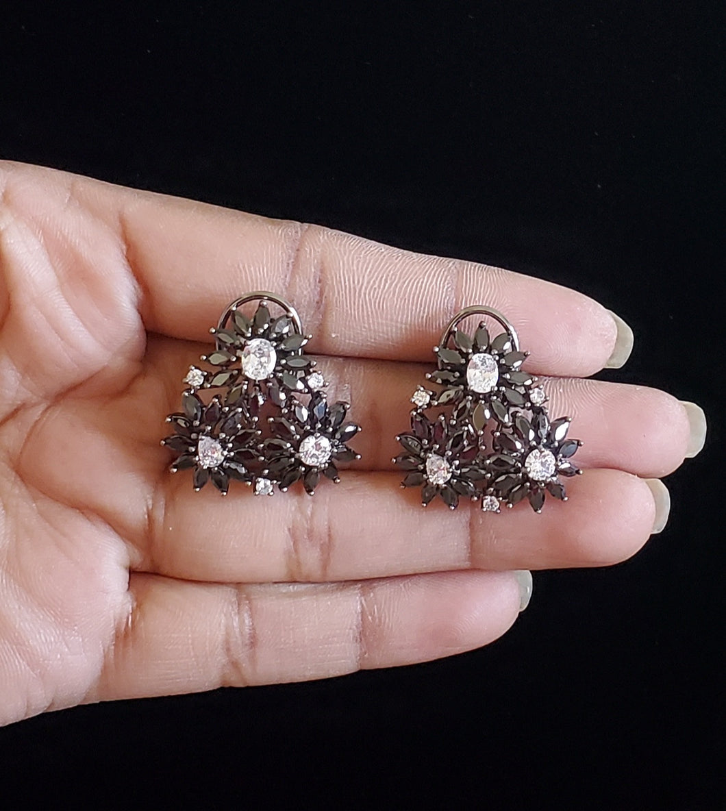 American Diamond Flower Studs GG3 Black