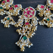 Load image into Gallery viewer, Pachi Kundan Gold Plated Necklace Set