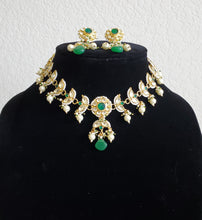 Load image into Gallery viewer, Pachi Kundan Necklace Set With Gold Plating B15