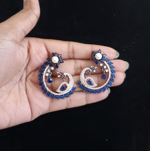 Load image into Gallery viewer, Cz Peacock Earring With Black Rose Plating
