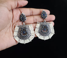 Load image into Gallery viewer, Chand Earring With Oxidised Plating SPB25