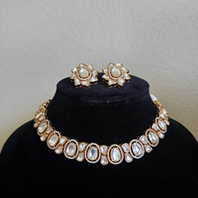 Load image into Gallery viewer, Uncut Kundan Necklace Set With Rose Gold Plating