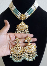 Load image into Gallery viewer, Pachi Kundan Pearl Mid Length Maala With Gold Plating