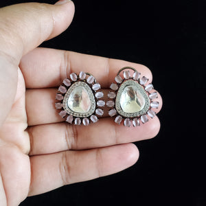 Kundan Studs With Black Plating Box2