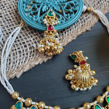 Load image into Gallery viewer, Pachi Kundan Pearl Set With Gold Plating