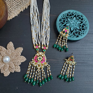 Pachi Kundan Pearl Set With Gold Plating