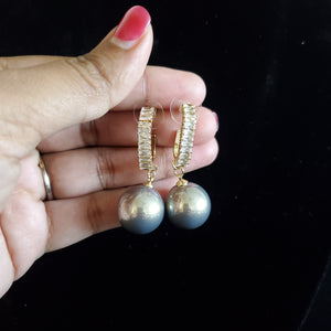 WESTERN CLASSIC EARRING