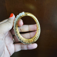 Load image into Gallery viewer, Cz Broad Kada With 2 Tone Plating