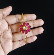 Load image into Gallery viewer, Bindu P Jadau Kundan Simple Kada Ruby