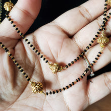 Load image into Gallery viewer, 2 Line Nakishi Balls Black Bead Chain