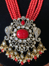 Load image into Gallery viewer, Mahika T Coral Long Pearl Maala Set