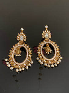 Fusion Style Carved Stone Kundan Earrings With Gold Plating DT21