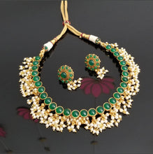 Load image into Gallery viewer, Traditional South Indian Style Necklace Set BT9